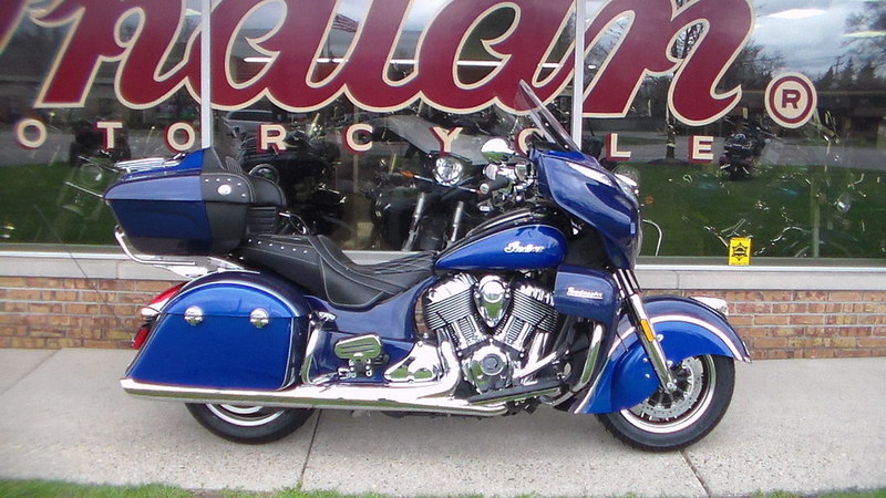 2017 Indian Motorcycle Roadmaster Blue Sapphire & Brillant Blue
