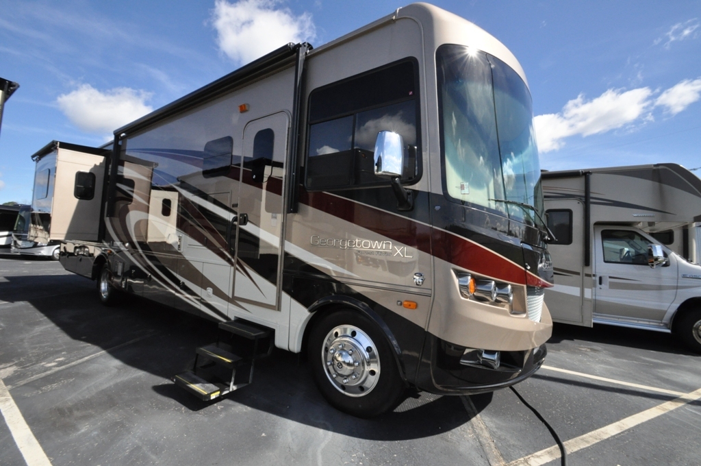 2017 Forest River GEORGETOWN 369LXF