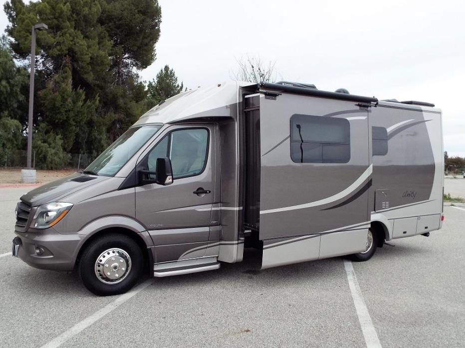 2014 Leisure Travel Unity 24MB Murphy Bed Slide-Out Mercedes Turbo Diesel