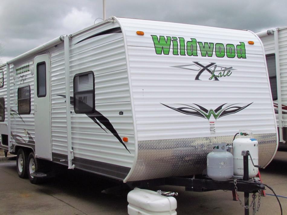 2011 Wildwood By Forest River 26BHXL