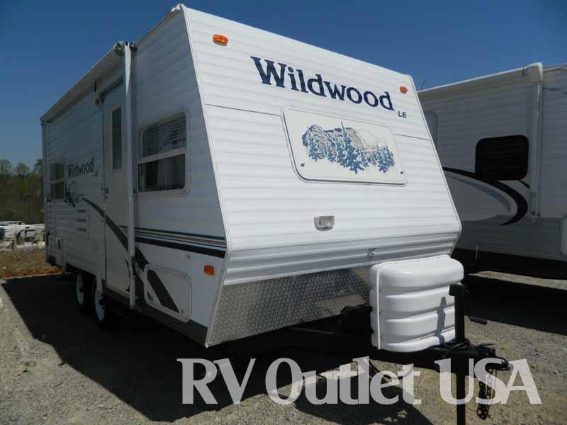 2005 Forest River Wildwood 19FD