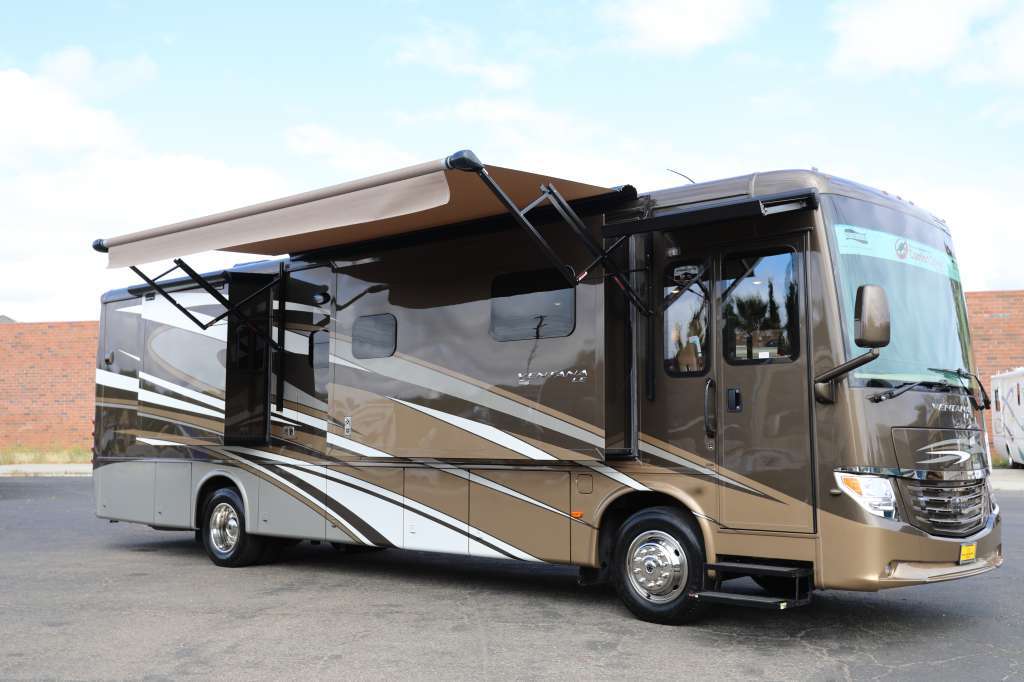 2019 Newmar King Aire 4553 P1306