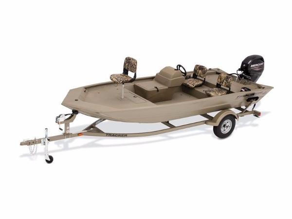 2017 TRACKER BOATS GRIZZLY 1754 MVX SC With Trailer