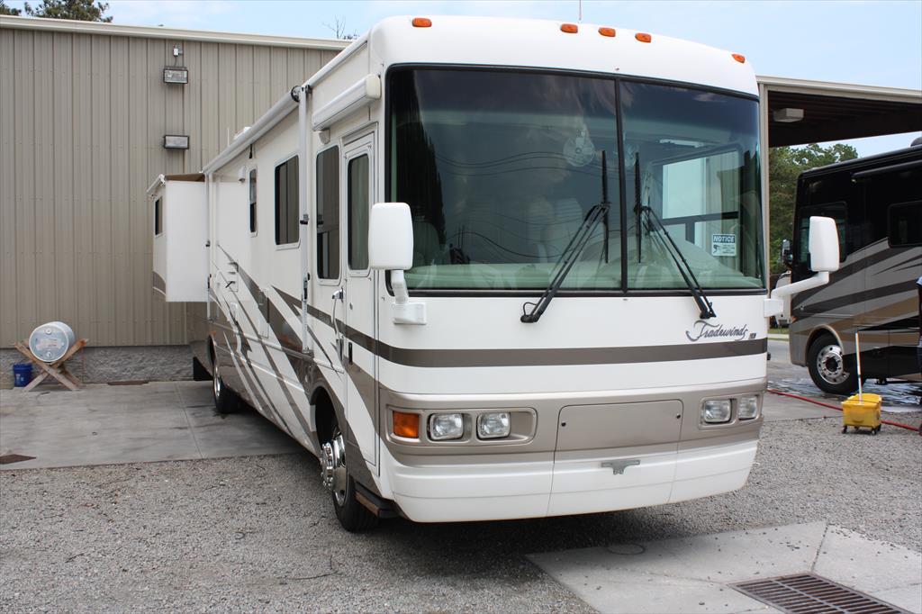 2002 National Rv Tradewinds 390LE