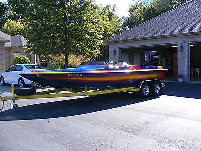 1997 Stoker SST 22 Tunnel Speed Boat, ski boat. 1 Owner. *Like New*