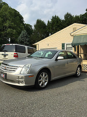 Cadillac : STS STS-4 2007 cadillac sts 4 awd luxury sedan 4 door 3.6 l low miles immaculant condition