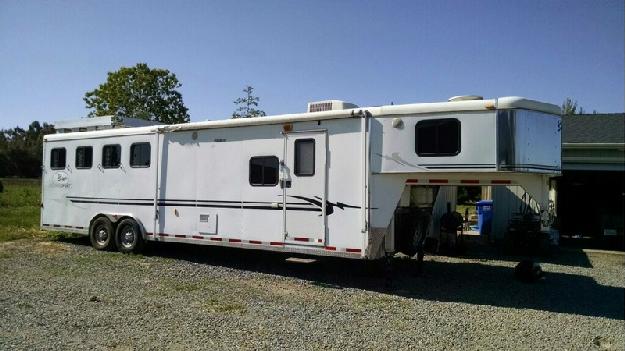 Bison 4 Horse Trailer Rvs For Sale