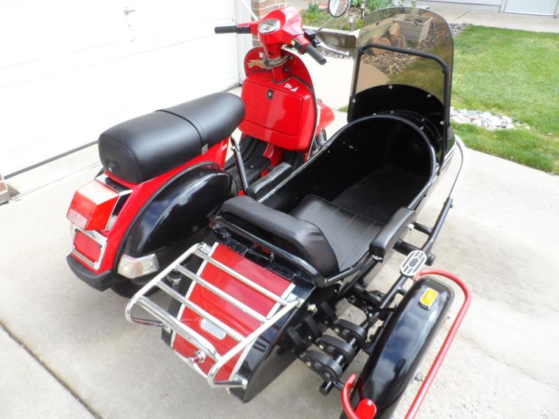 mini scooter with sidecar