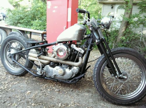 Harley-Davidson : Sportster Harley hardtail bobber ironhead  springer