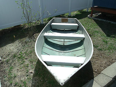 Aluminum 12ft Boat To Bass/Fishing Boat Conversion (Lowe Sea Nymph V Series  1256) 