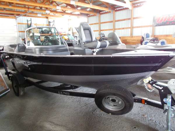 2017 Lund 1650 Rebel XS Sport