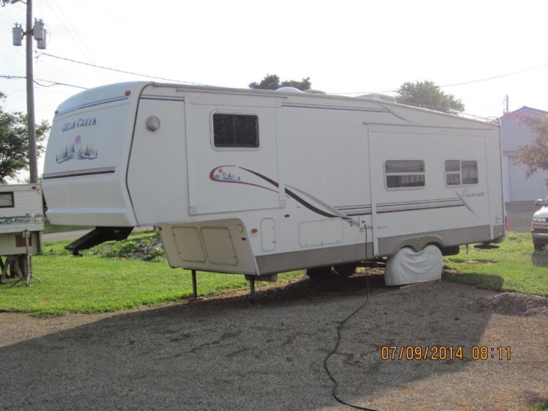 2001 Cedar Creek 5th Wheel RVs for sale