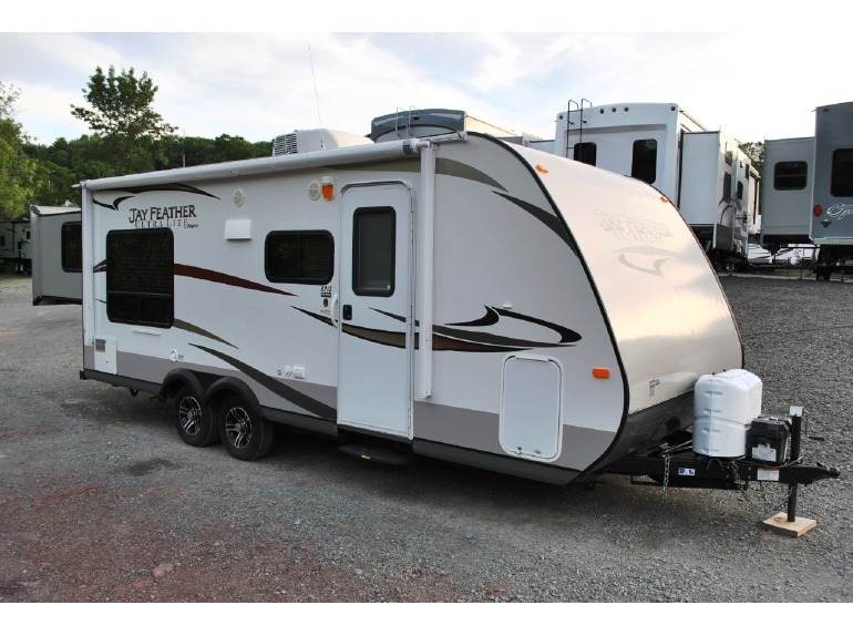 Jayco Feather Ultra Lite rvs for sale in Equinunk, Pennsylvania 2013 Jayco Jay Feather Ultra Lite X213