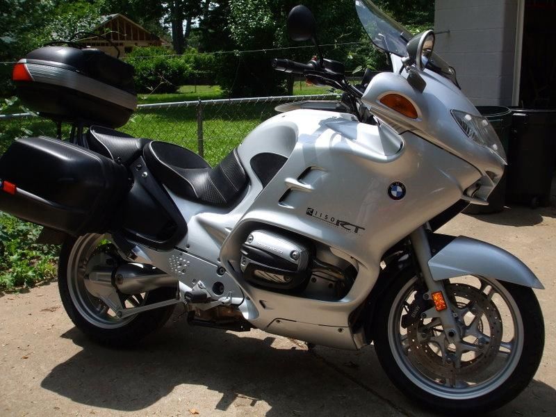 2002 BMW R1150RT w/ABS brakes, 27K miles, assessories included