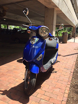 Other Makes : Genuine Buddy Blue 50 cc Blue Scooter