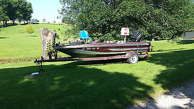 16ft PROCRAFT FISHING BOAT WITH TROLLING MOTOR AND 90HP MERC