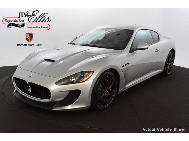 Maserati : Other MC Alcantara interior package and headliner, red brake calipers, MC design pedals