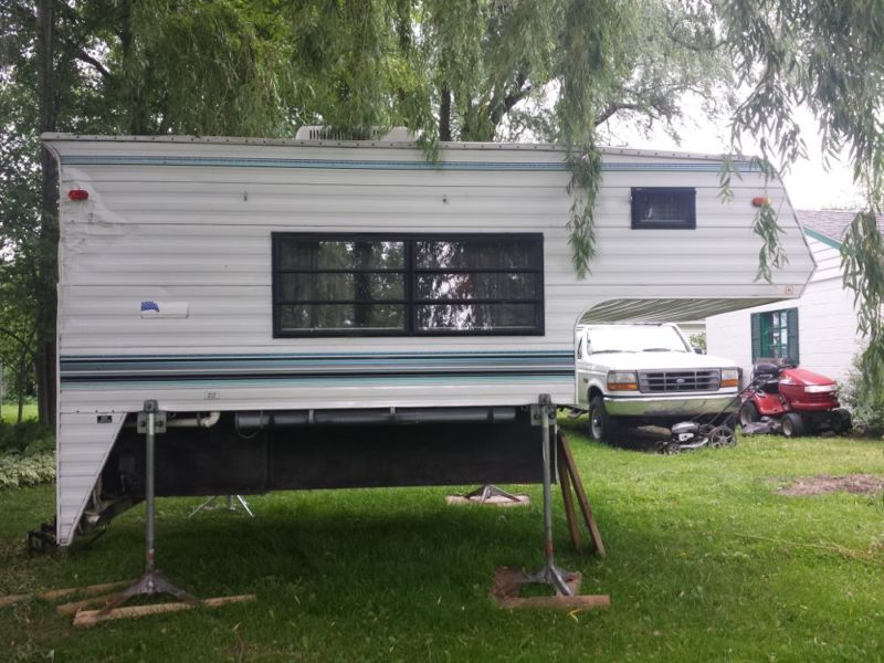 pickup-camper-rvs-for-sale