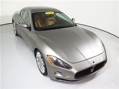 Maserati : Gran Turismo 2dr Coupe 08 maserati granturismo grigio nuvolari over couio walnut wood parking sensors