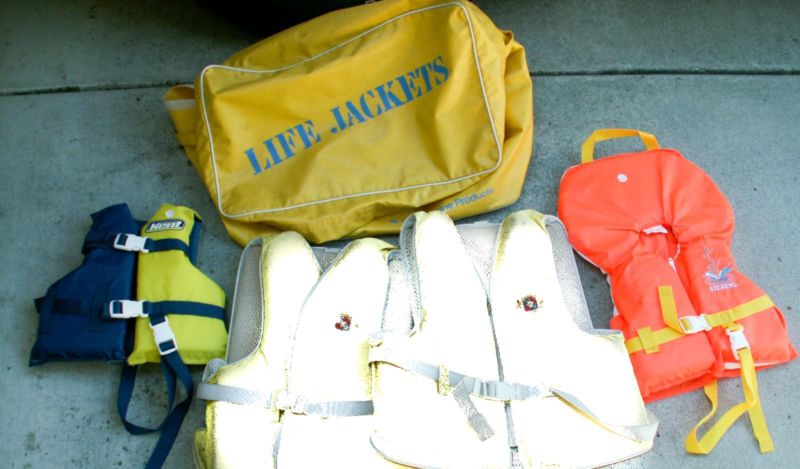 Life jacket, personal floatation device, PFD