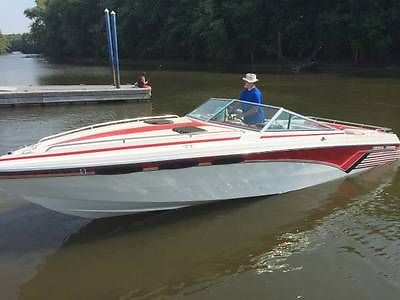 1989 Mach 1 29 FT Powerboat - Twin 454 Magnums