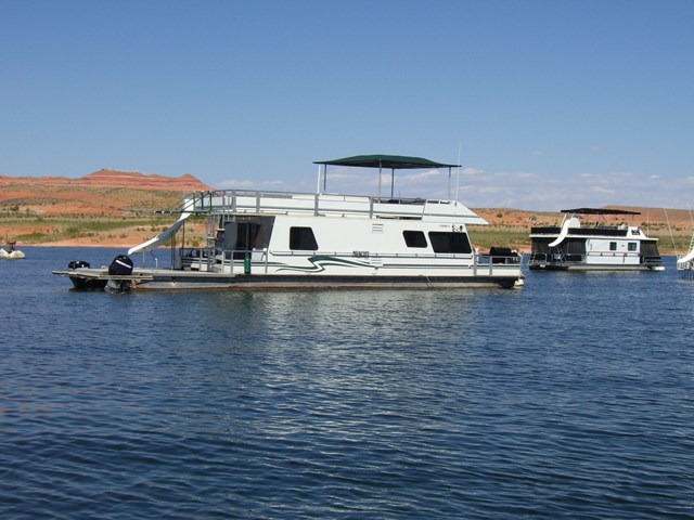 2001 Myacht Multi Owner Houseboat