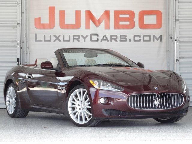 Maserati : Other Base Convertible 2-Door Convertible, Rosso Trionfale on Bianco Pregiato Leather, Bose Sound, Navigation