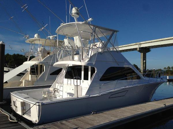 2002 Cabo Yachts Convertible Painted