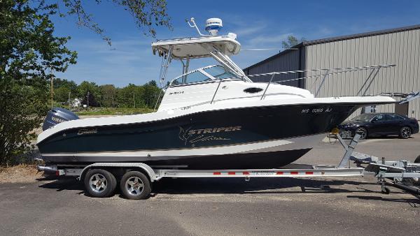 Seaswirl Striper 2301 Boats For Sale