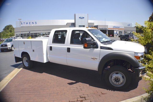 2016 Ford F-550  Contractor Truck