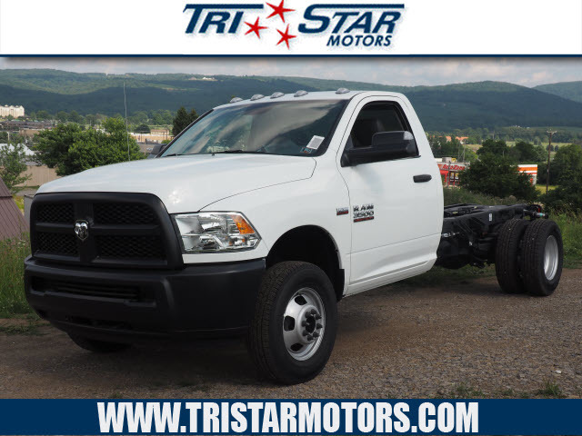 2016 Ram Ram Chassis 3500  Cab Chassis