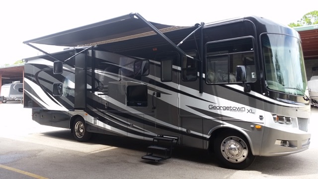 2013 Forest River Georgetown 351BH