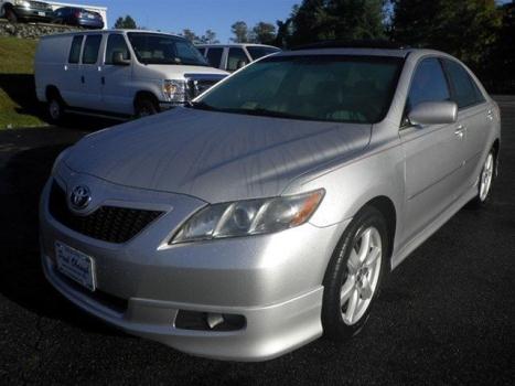 Toyota : Camry SE Clean Pre-Owned 2008 Toyota Camry SE Silver Dealer trade Financing available