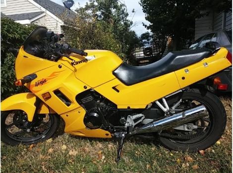 250r Kawasaki Yellow Motorcycles for