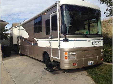 2001 Fleetwood Discovery 37V