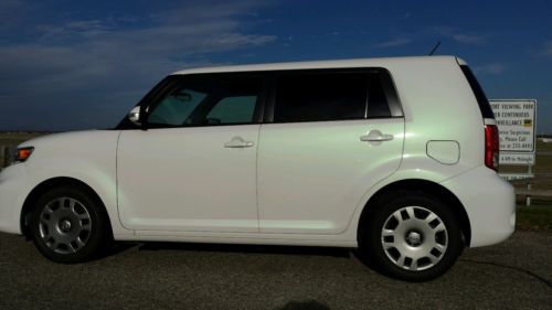 Scion : xB Release Series 10.0 2014 scion xb release series 10.0 like new only 4700 miles