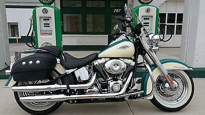 Harley-Davidson : Softail 2009 deluxe mint 1 420 miles turquoise antique white 6 speed 96 b 1584 cc bags a