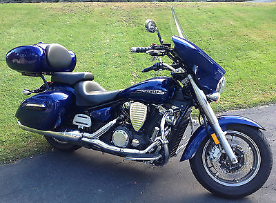 2013 Yamaha Vstar 1300 Deluxe Pictures Yamaha V Star Yamaha Motorcycle Models Motorcycles For Sale