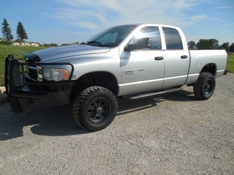 2005 DODGE RAM QUAD CAB SLT LONE STAR 5.9L 4WD LEVELED BUMPERS