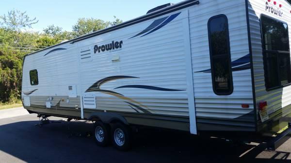 2014 Heartland Prowler 30RLS For Sale in Bayville, New Jersey 08721