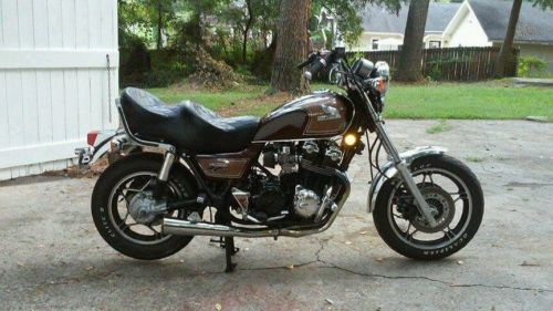 Honda : CB Sport cruiser, brown, good conditioned, solid frame,
