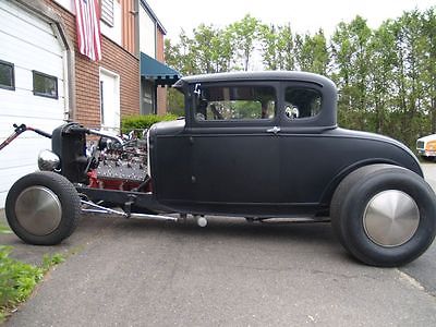 Ford : Model A ford 1931 chopped top coupe
