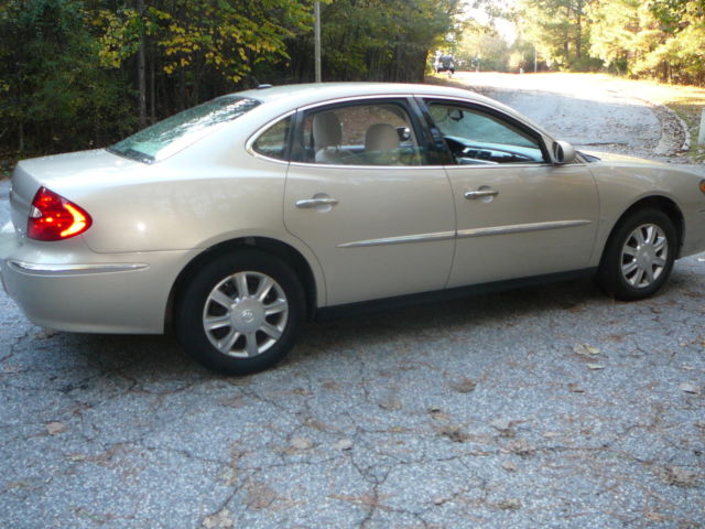 Buick : Lacrosse 4dr Sdn CX One Owner, Excellent Condition. Never seen snow
