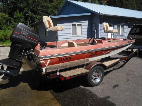 1976 Terry Bass Boat - 1
