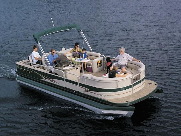 St. Germain Pontoon Boat Rentals : Northwoods Pontoon Rentals