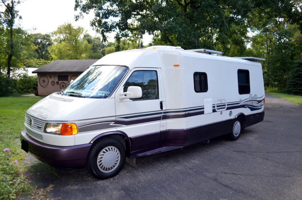 Winnebago Rialta 22 Rvs For Sale In Texas