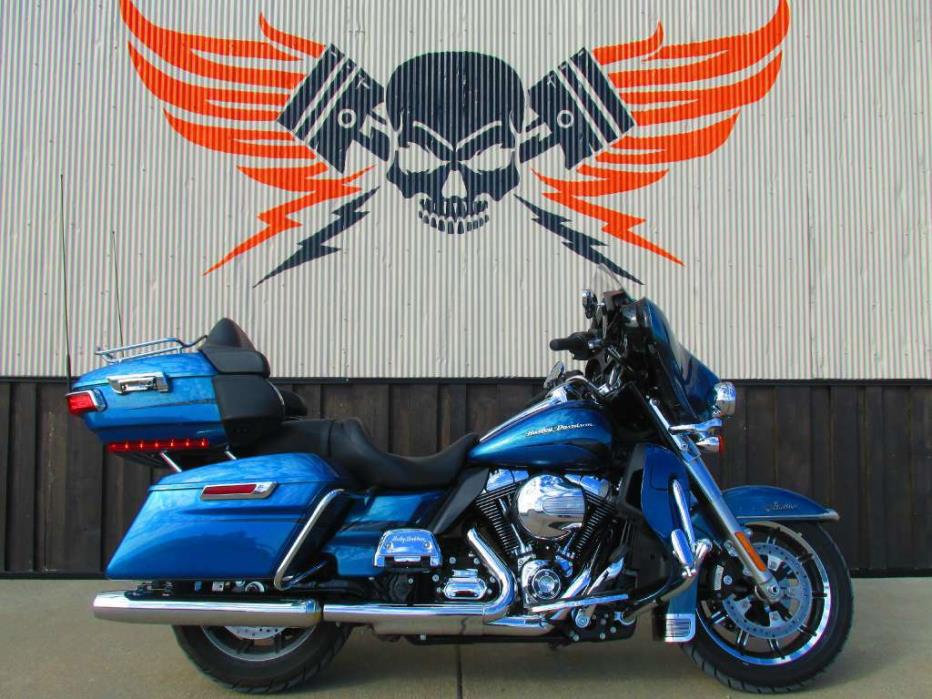 2004 Harley-Davidson FXSTDI - Softail Deuce Fuel Injected