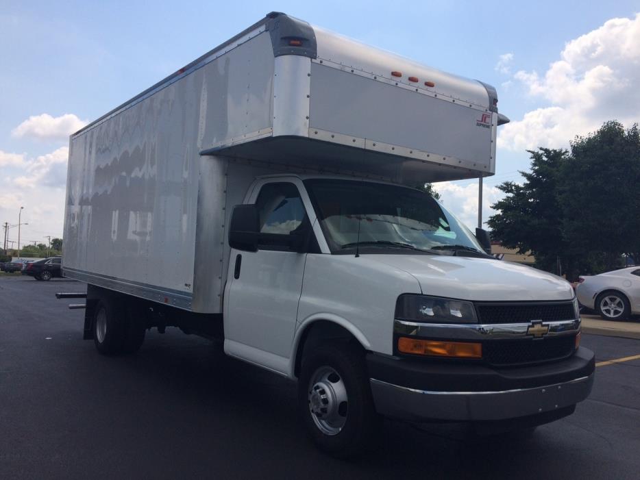 chevy express g3500 box truck