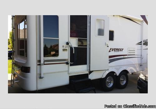 Everest 5th Wheel Cars For Sale