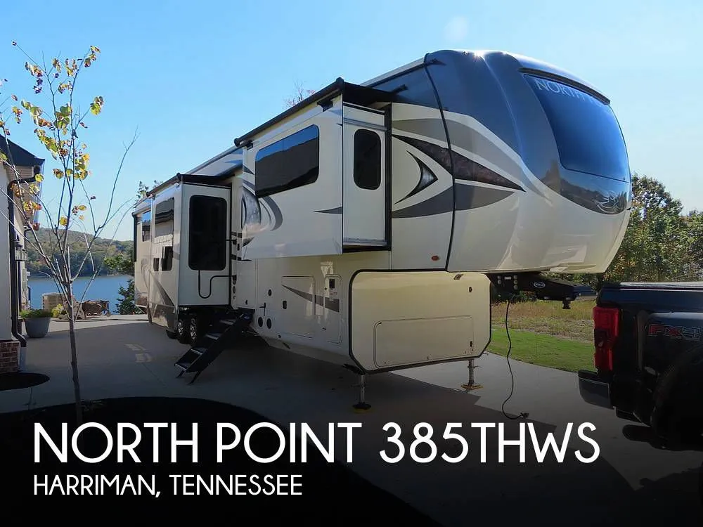 2019 Jayco North Point 385THWS